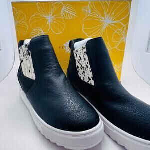 Yellow Box Malvena Wedge Sneaker Boot, Women's Size 8.5, New in Box